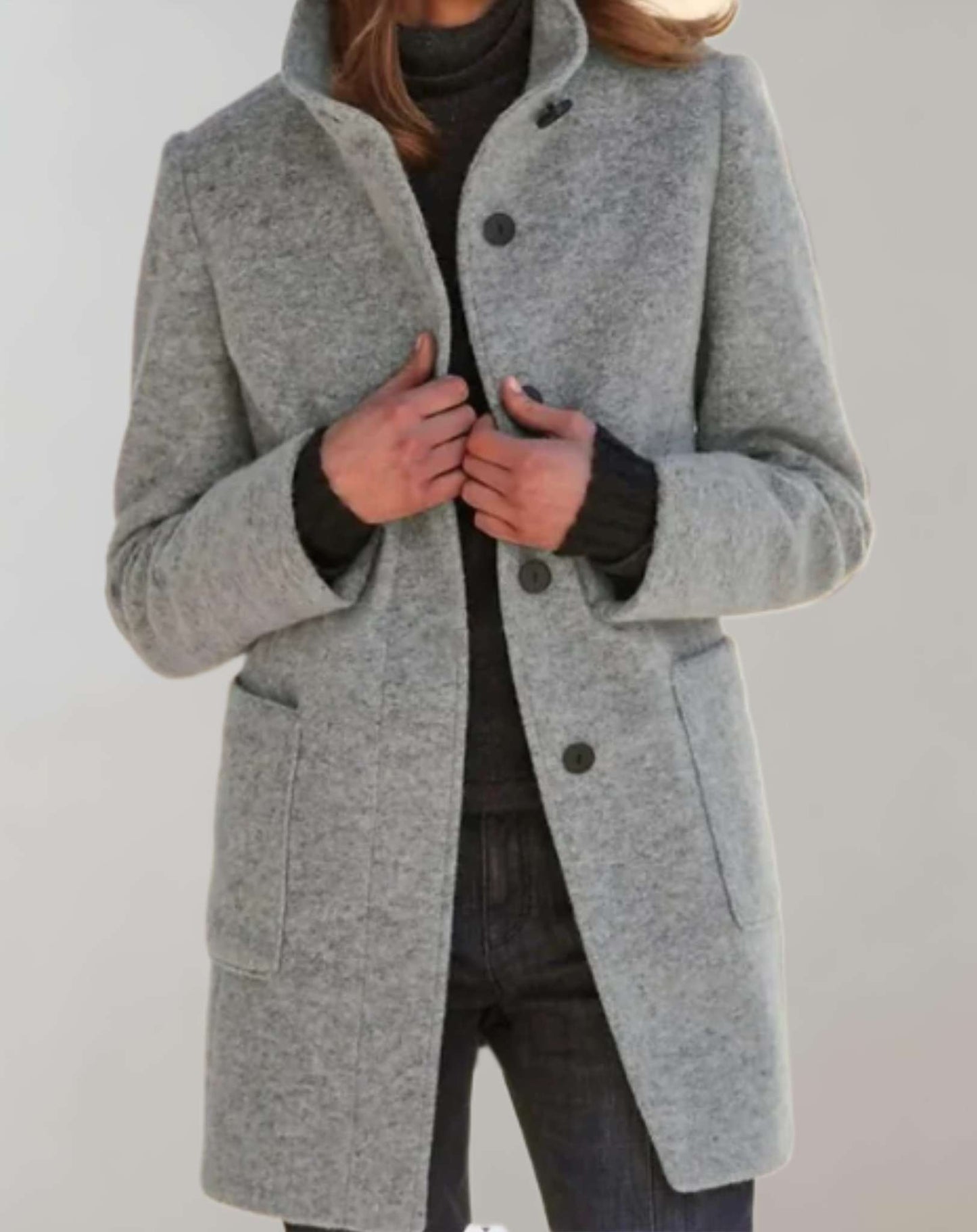 Arvey | elegante halflange wollen jas met hoge hals