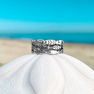 School van vis wrap ring