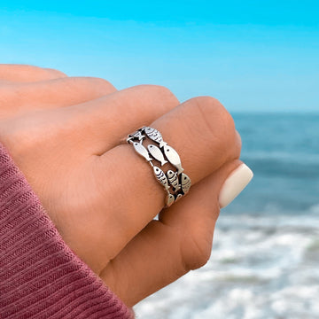 School van vis wrap ring