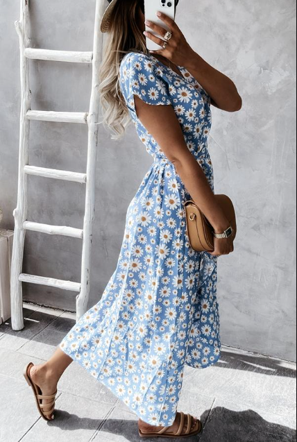 Claudia - Loved By You midi-jurk met margrietmotief