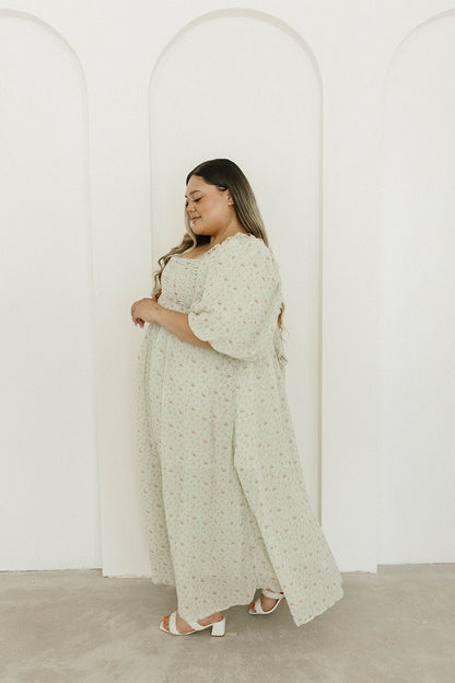 Melody geplooide maxi-jurk met strikdetail in mintgroen bloemen - schokbestendig en inclusief maten (S-3XL)