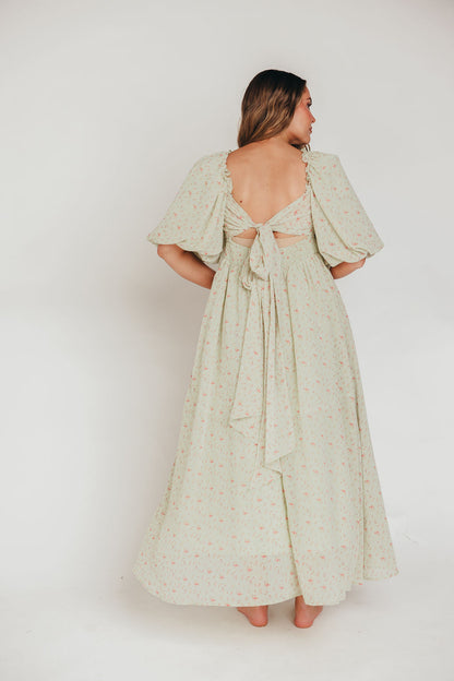 Melody geplooide maxi-jurk met strikdetail in mintgroen bloemen - schokbestendig en inclusief maten (S-3XL)