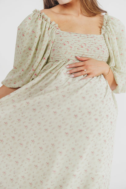 Melody geplooide maxi-jurk met strikdetail in mintgroen bloemen - schokbestendig en inclusief maten (S-3XL)