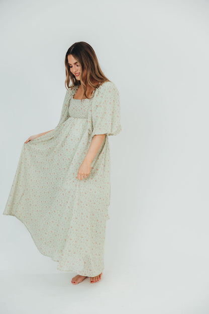 Melody geplooide maxi-jurk met strikdetail in mintgroen bloemen - schokbestendig en inclusief maten (S-3XL)