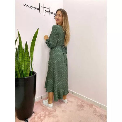 Groene midi umschlag-jurk met poa-mouwen